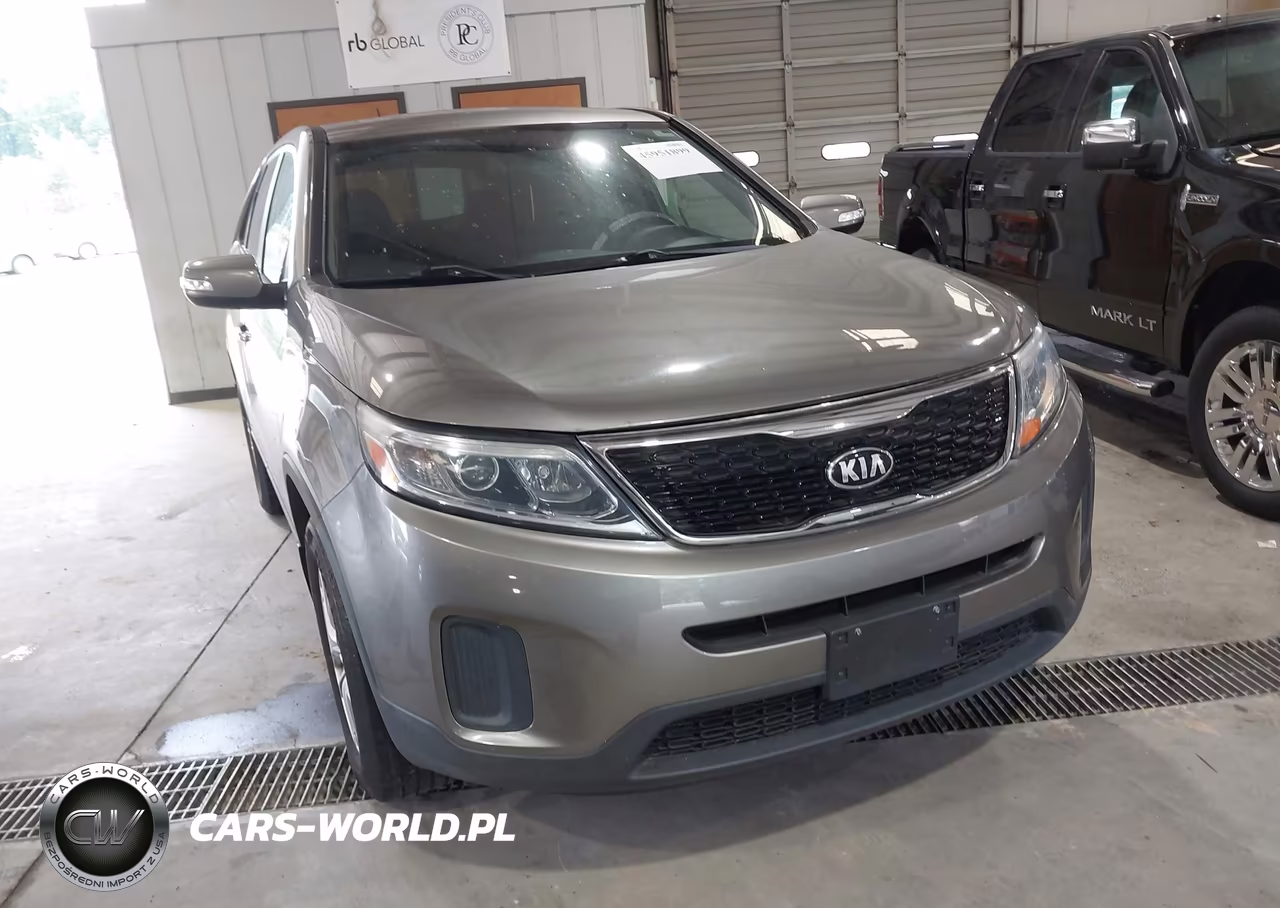 2015 Kia Sorento Lx VIN:5XYKT3A66FG573556 - 6