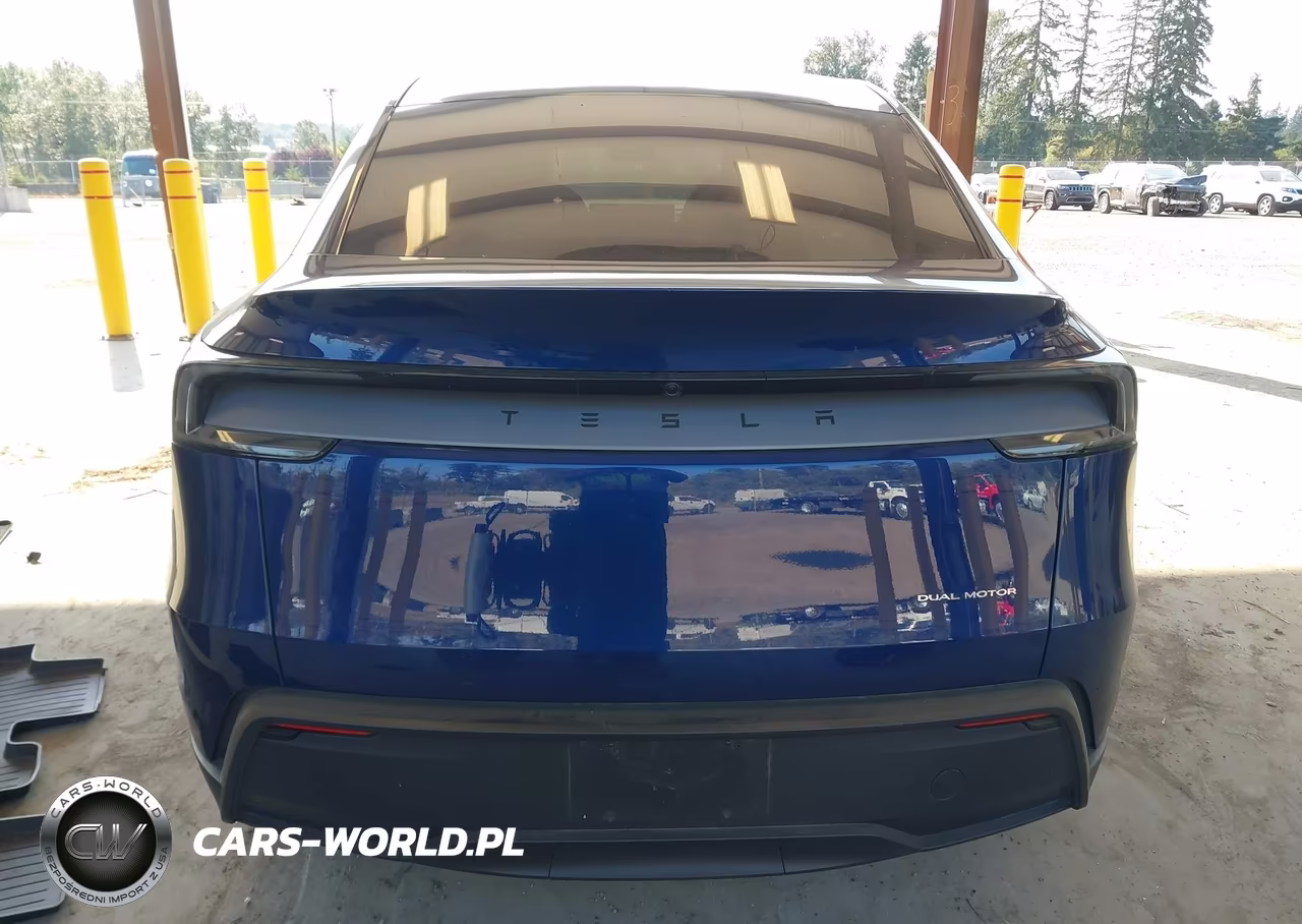 2026 Tesla Model Y All-Wheel Drive-Long Range Launch Series-Premium All-Wheel Drive VIN:7SAYGDEE6TF432398 - 15