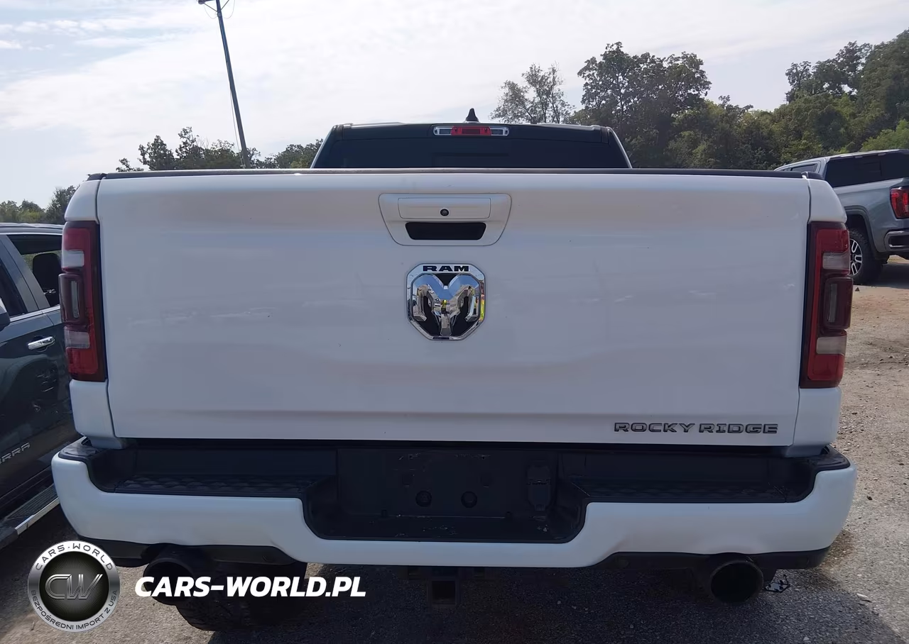 2020 Ram 1500 Big Horn 4X4 5'7 Box VIN:1C6SRFFT7LN389477 - 17