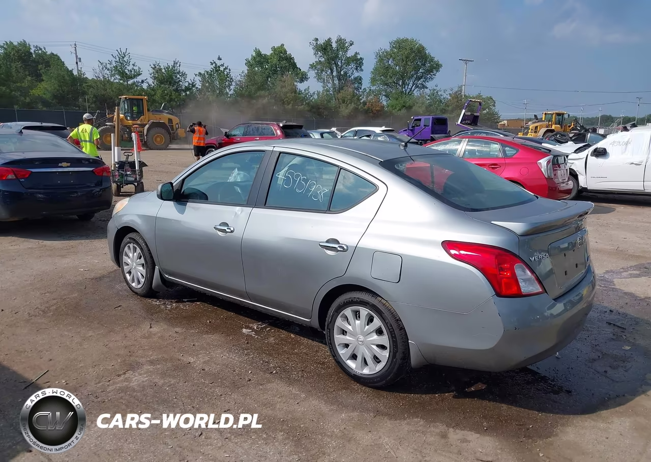 2013 Nissan Versa 1.6 Sv VIN:3N1CN7AP4DL839650 - 3