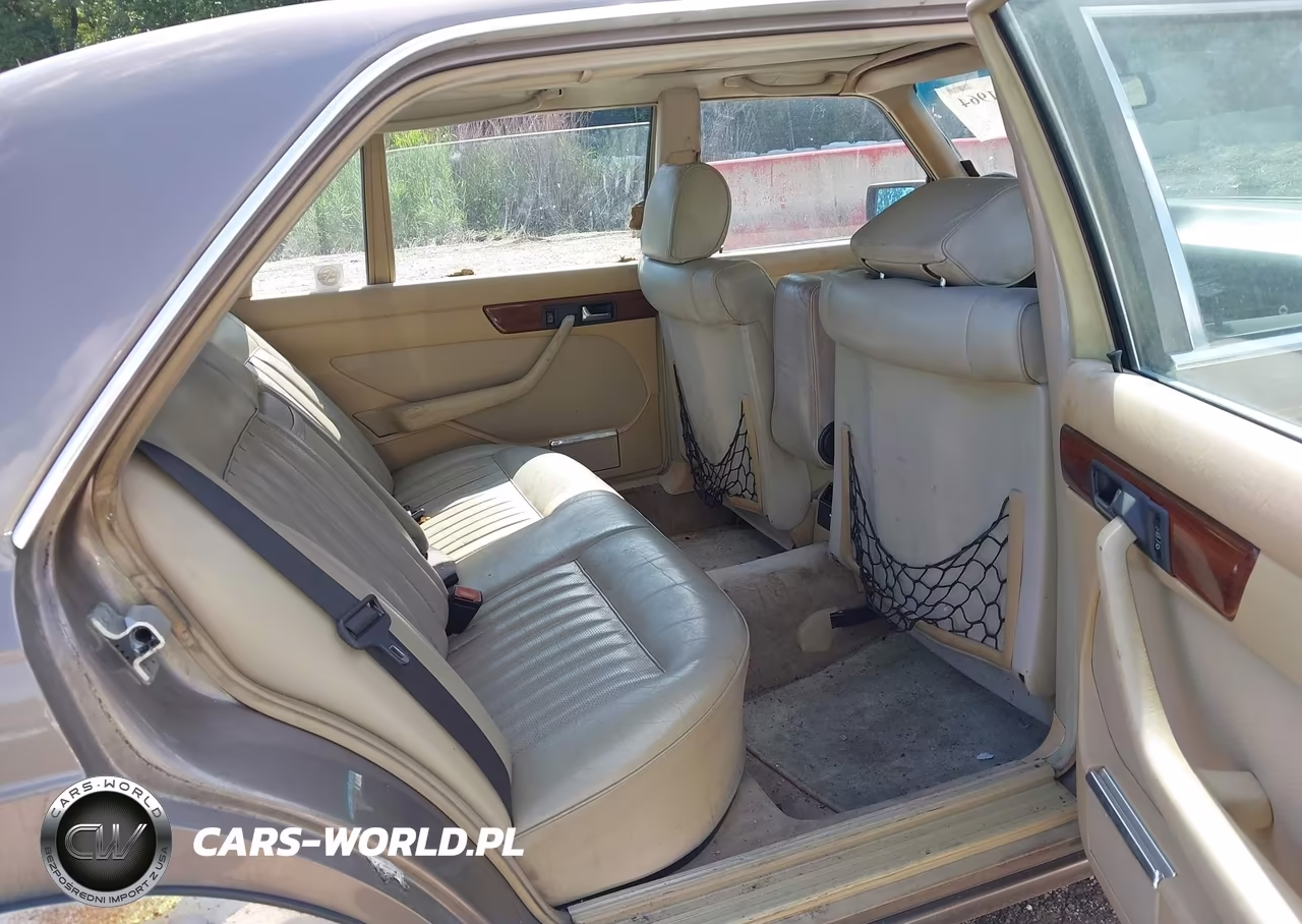 1987 Mercedes-Benz 300 Sdl VIN:WDBCB25D2HA330984 - 8