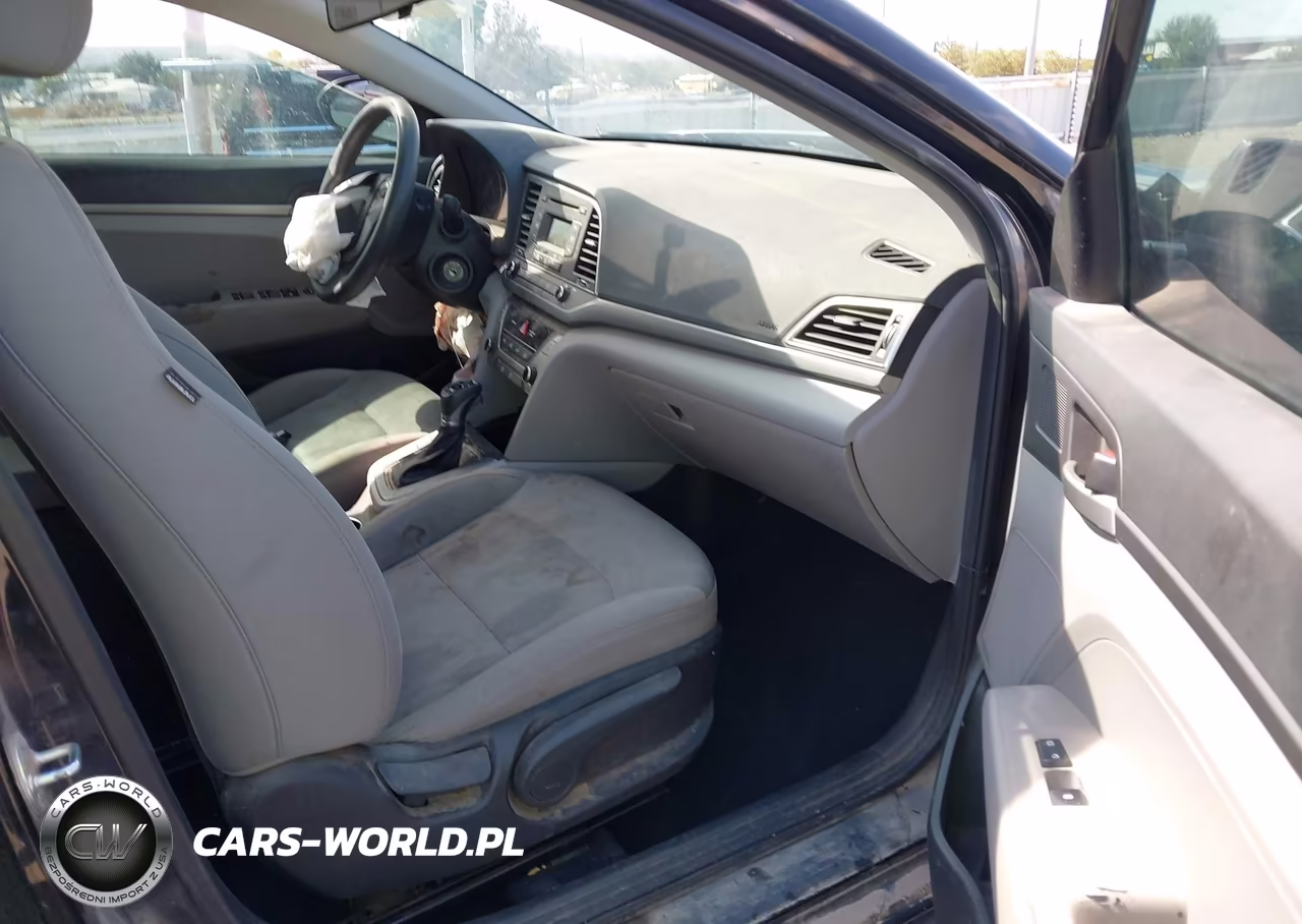 2018 Hyundai Elantra Se VIN:5NPD74LF0JH310660 - 5