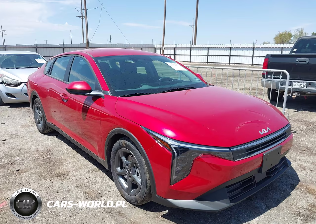 2025 Kia K4 Lxs