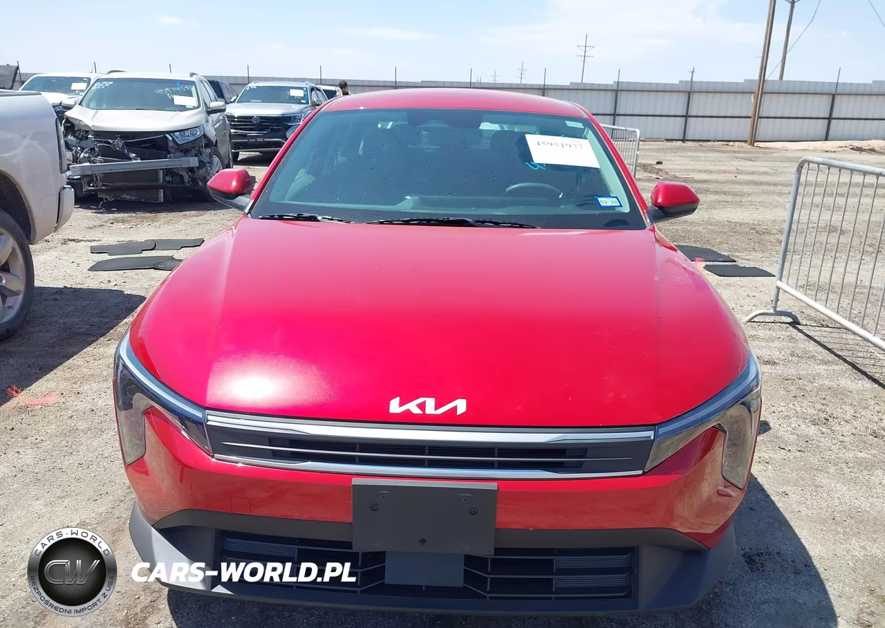 2025 Kia K4 Lxs VIN:3KPFT4DE8SE237134 - 12