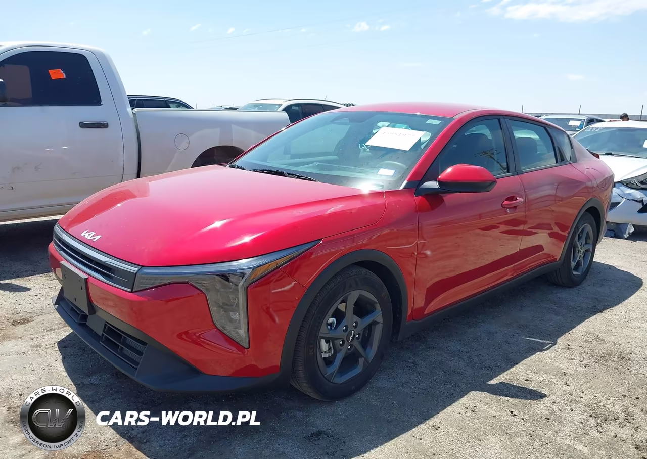 2025 Kia K4 Lxs VIN:3KPFT4DE8SE237134 - 2