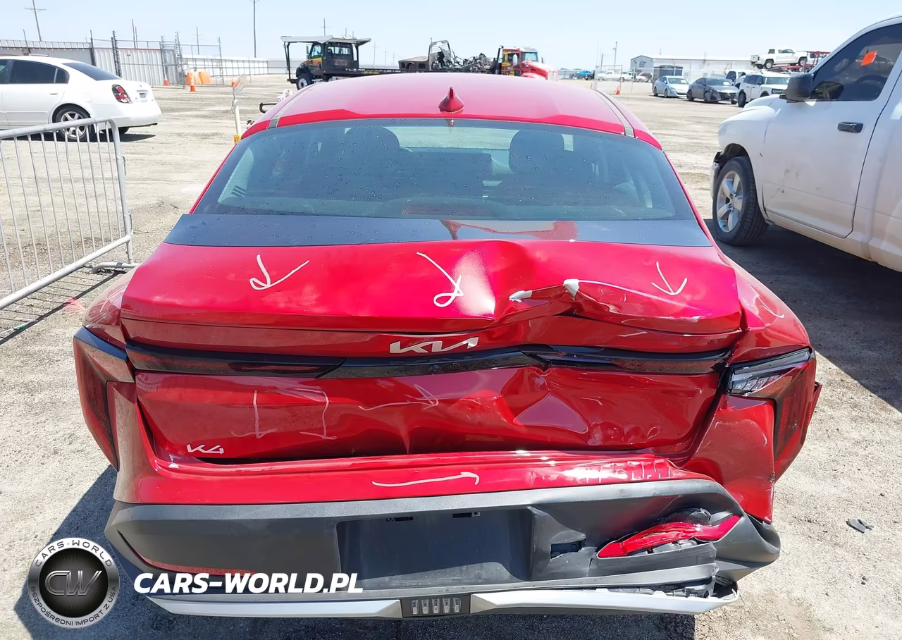 2025 Kia K4 Lxs VIN:3KPFT4DE8SE237134 - 6