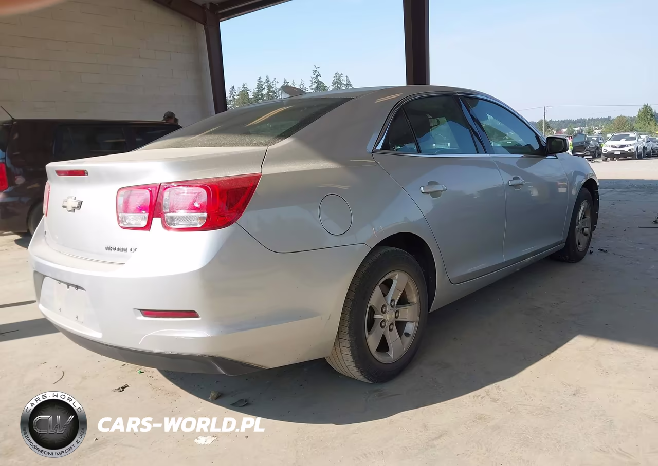 2015 Chevrolet Malibu 1Lt VIN:1G11C5SL9FF214337 - 4