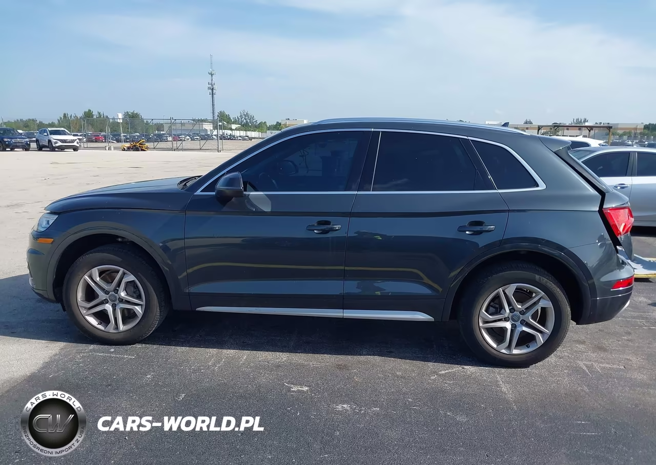 2019 Audi Q5 45 Premium VIN:WA1ANAFY4K2018365 - 15
