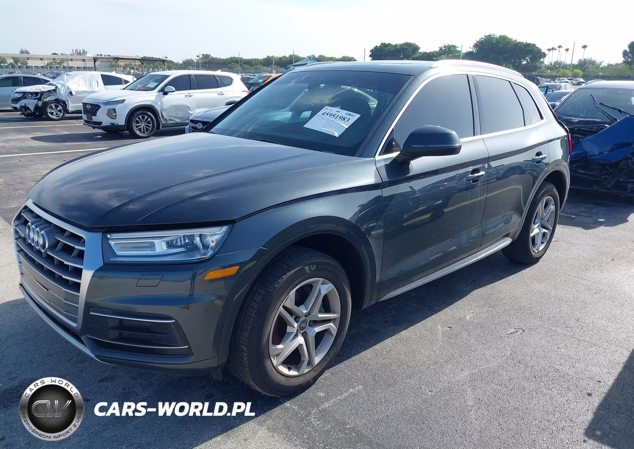 2019 Audi Q5 45 Premium VIN:WA1ANAFY4K2018365 - 2