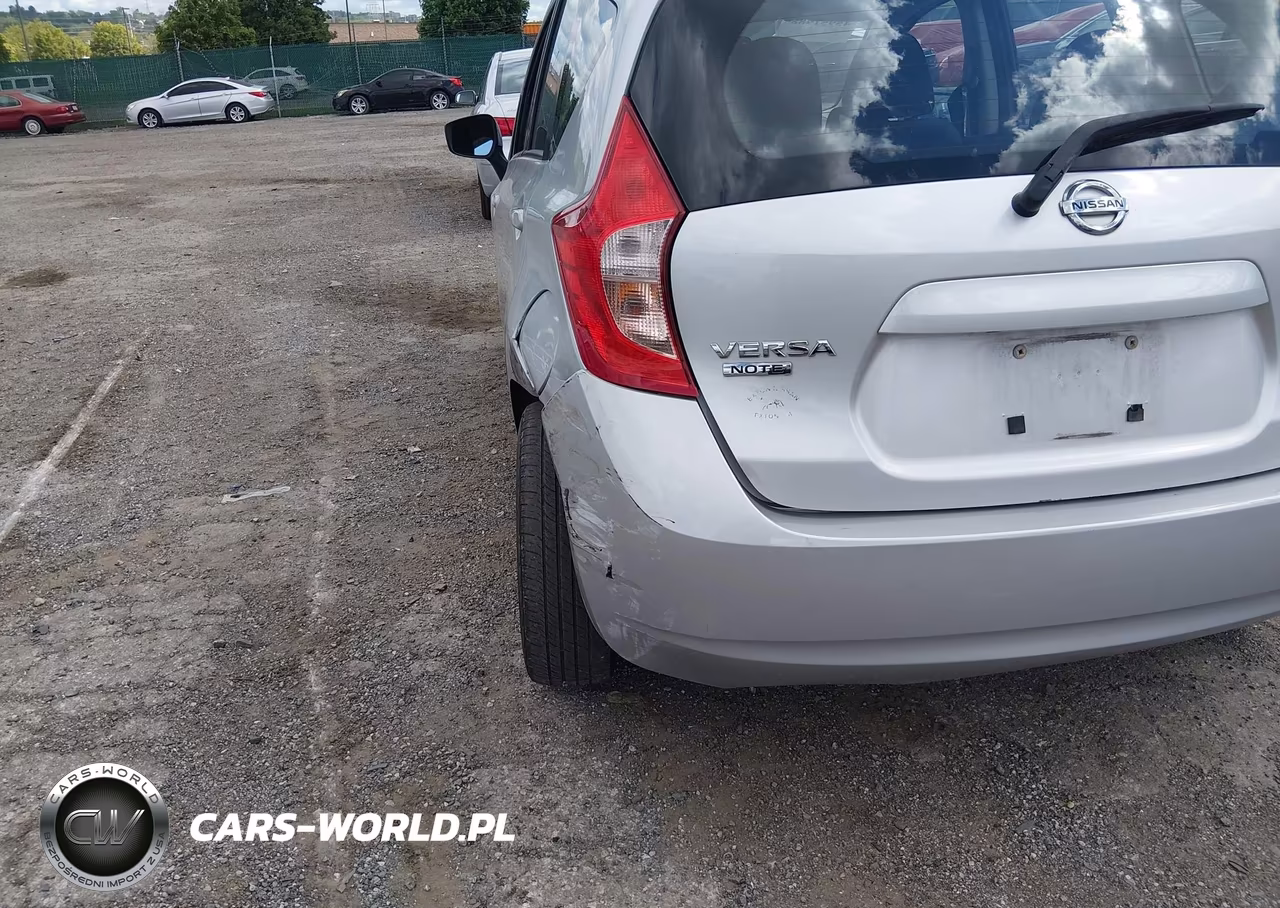 2015 Nissan Versa Note Sv VIN:3N1CE2CP8FL366452 - 6