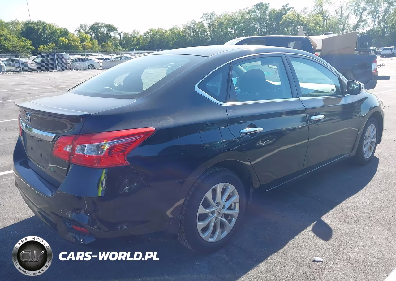 2017 Nissan Sentra S VIN:3N1AB7AP5HY246761 - 4