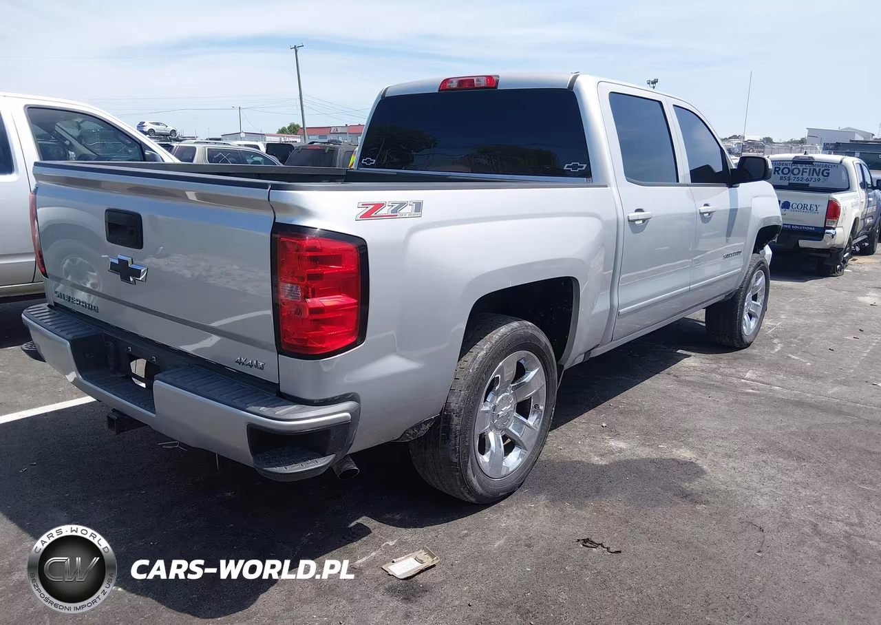 2017 Chevrolet Silverado K1500 Lt VIN:3GCUKREC4HG428230 - 4