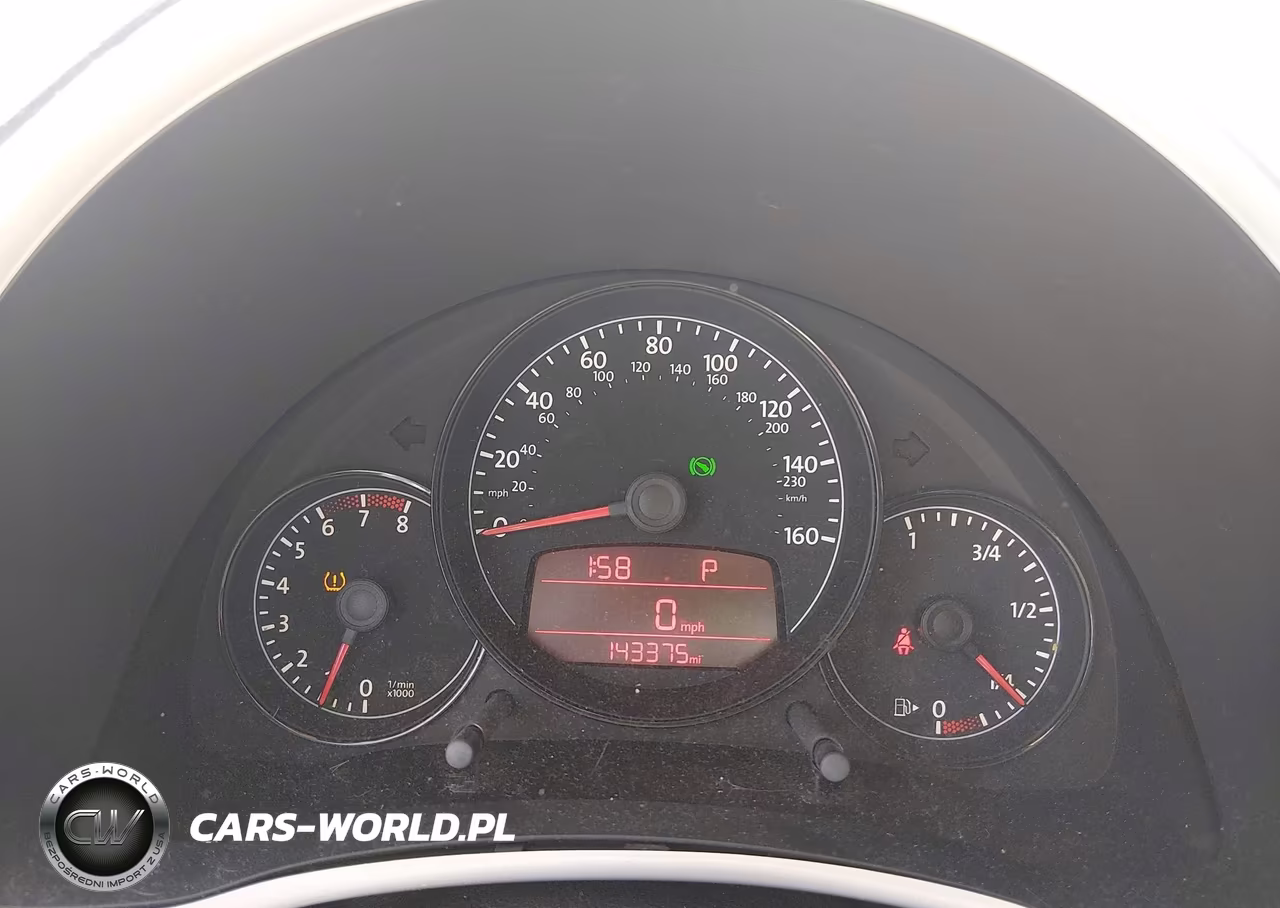 2012 Volkswagen Beetle 2.0T Turbo VIN:3VWVA7AT1CM641628 - 7