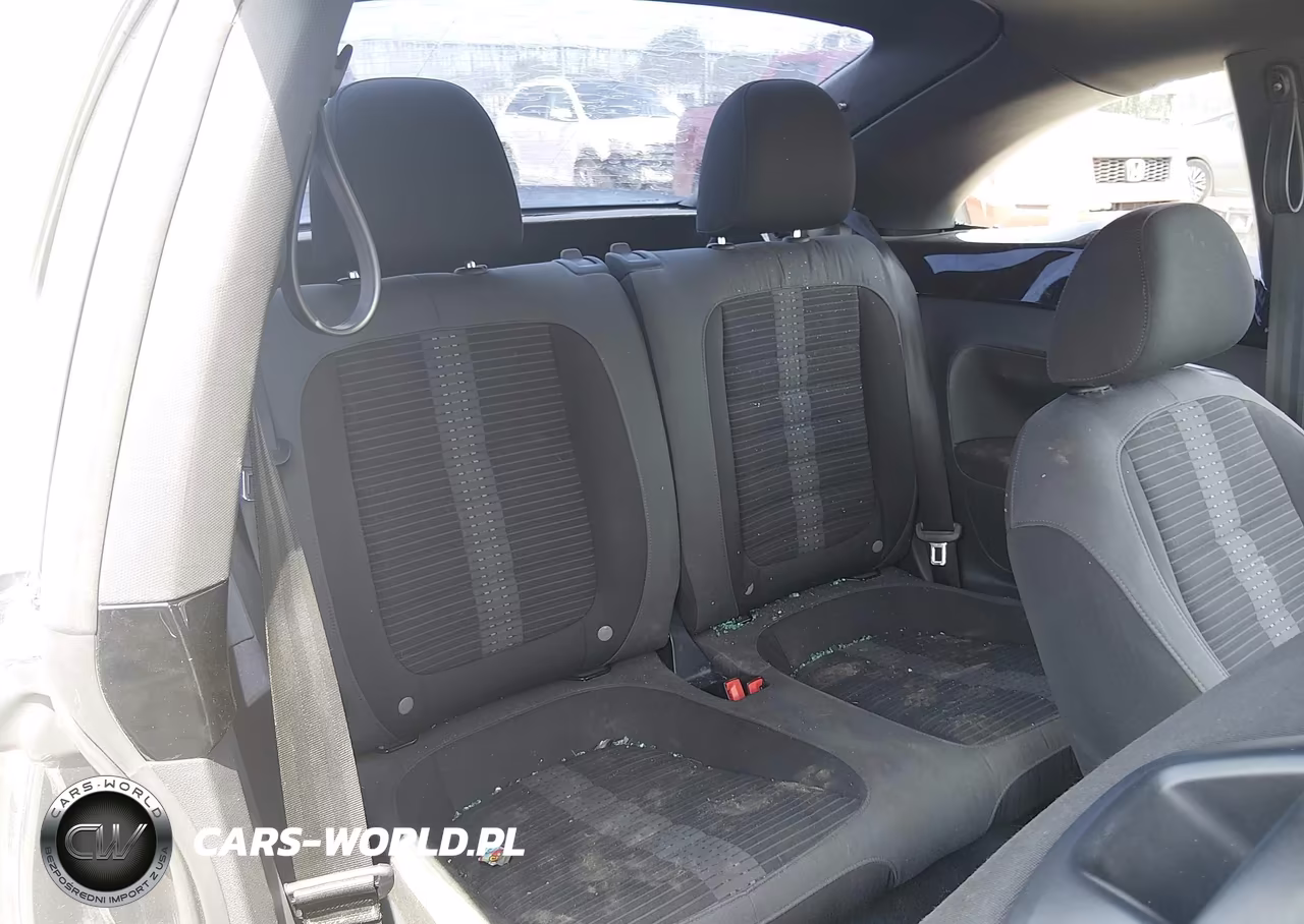 2012 Volkswagen Beetle 2.0T Turbo VIN:3VWVA7AT1CM641628 - 8