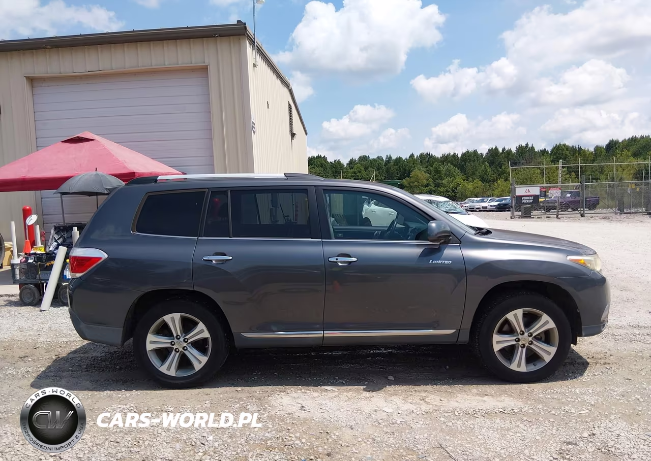 2011 Toyota Highlander Limited V6 VIN:5TDYK3EH6BS030603 - 13