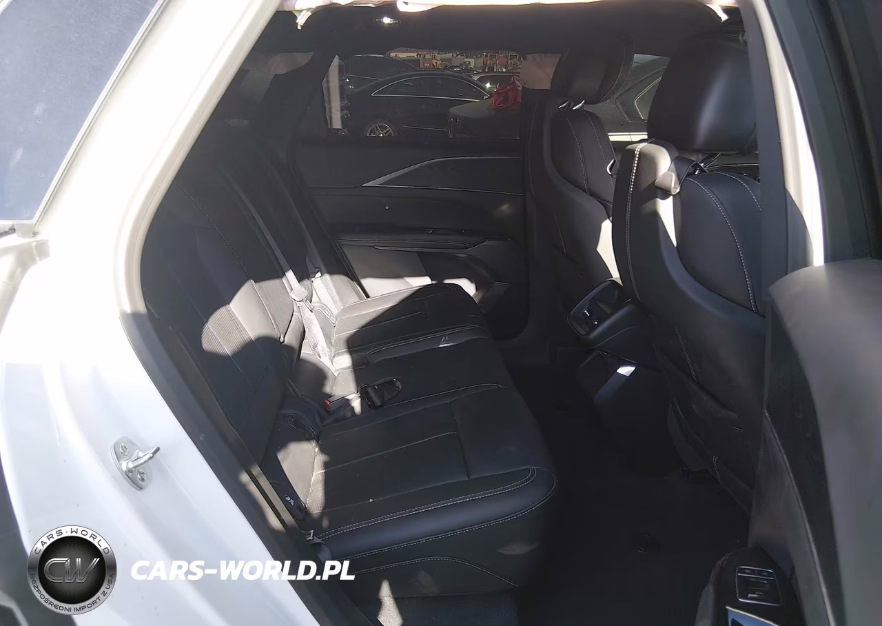 2025 Cadillac Lyriq Sport 1 Rwd VIN:1GYKPURL3SZ312976 - 8