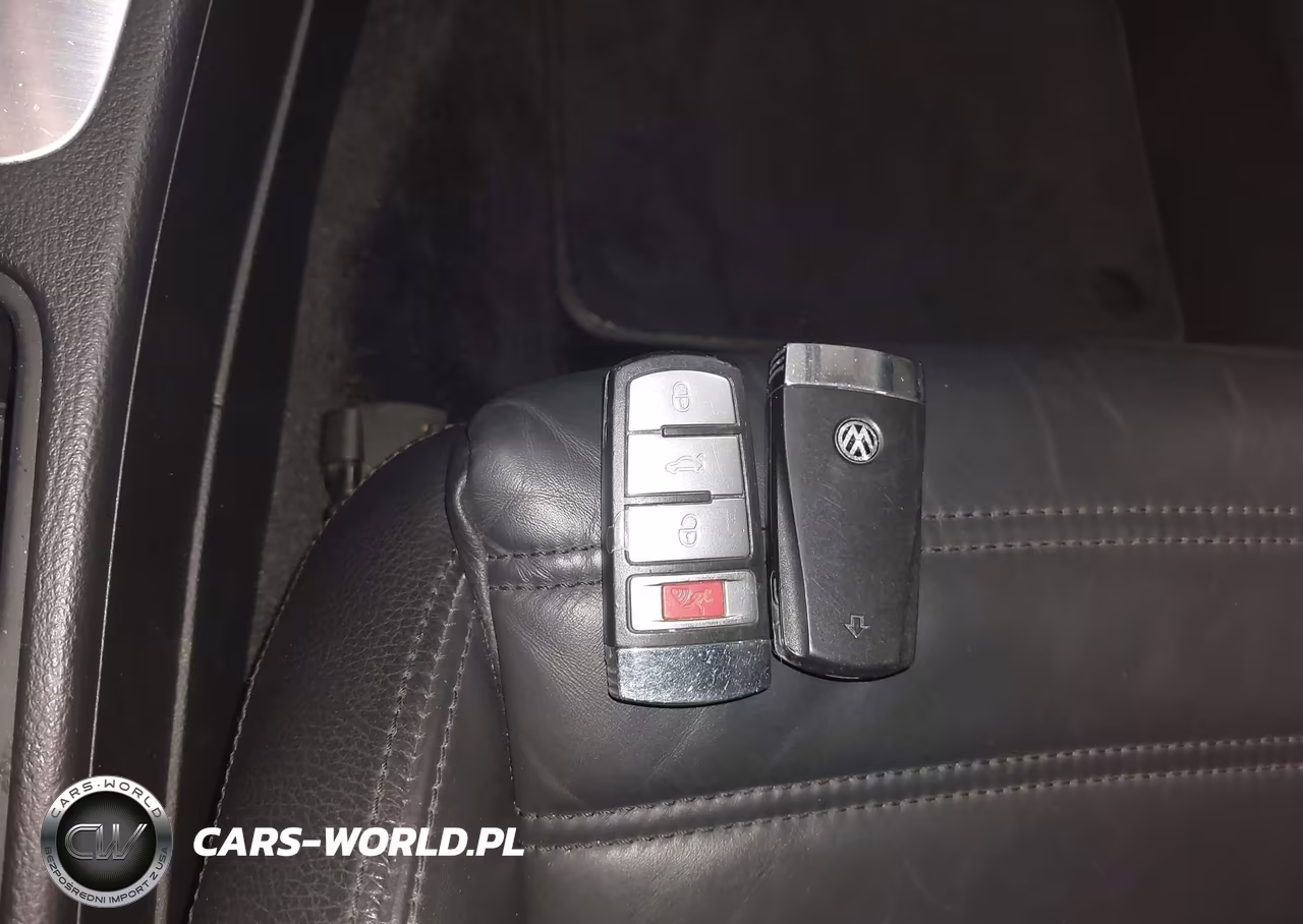 2008 Volkswagen Passat Vr6 VIN:WVWRU73C58E054824 - 11