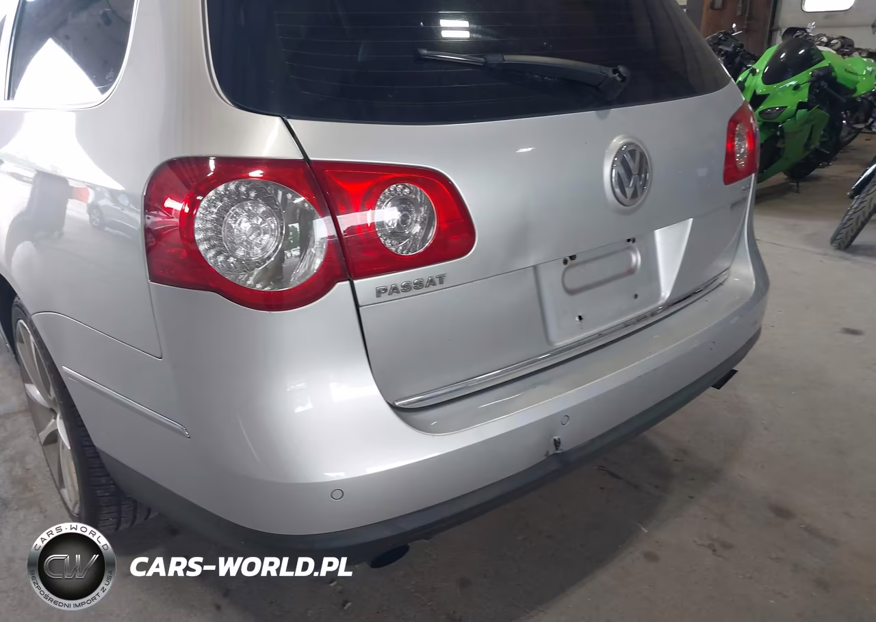 2008 Volkswagen Passat Vr6 VIN:WVWRU73C58E054824 - 12