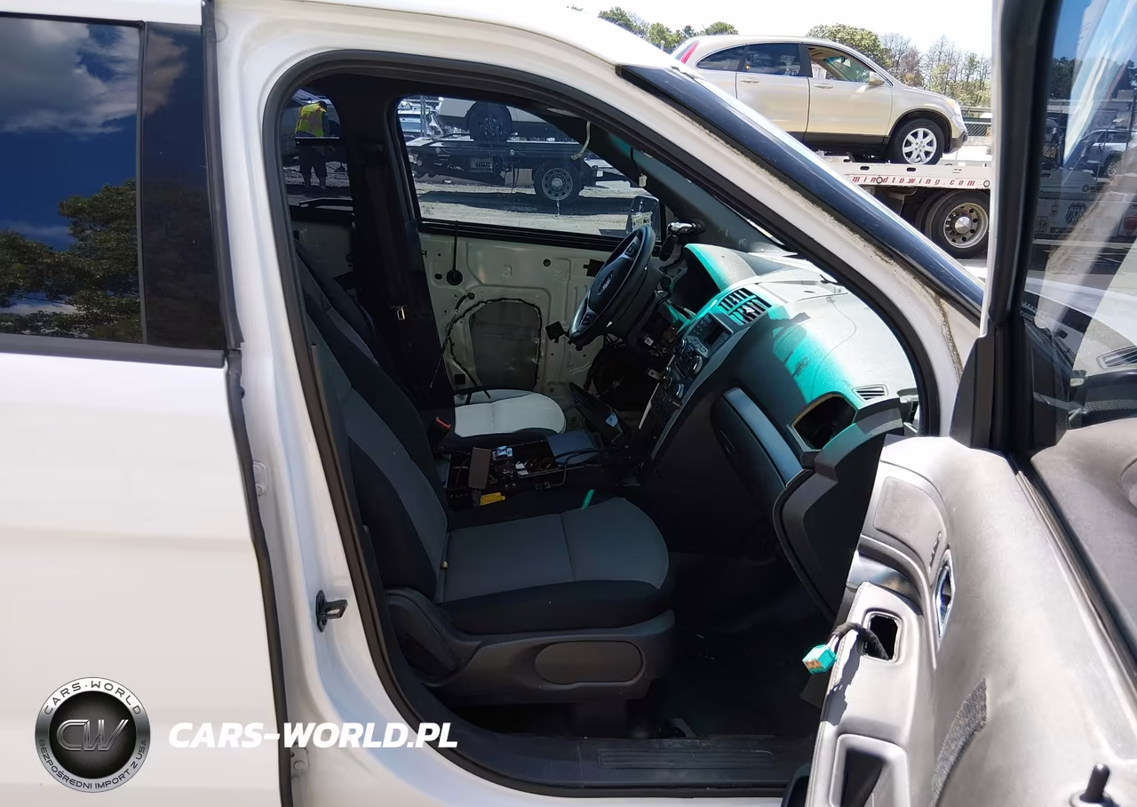 2014 Ford Utility Police Interceptor VIN:1FM5K8AR9EGC60595 - 5