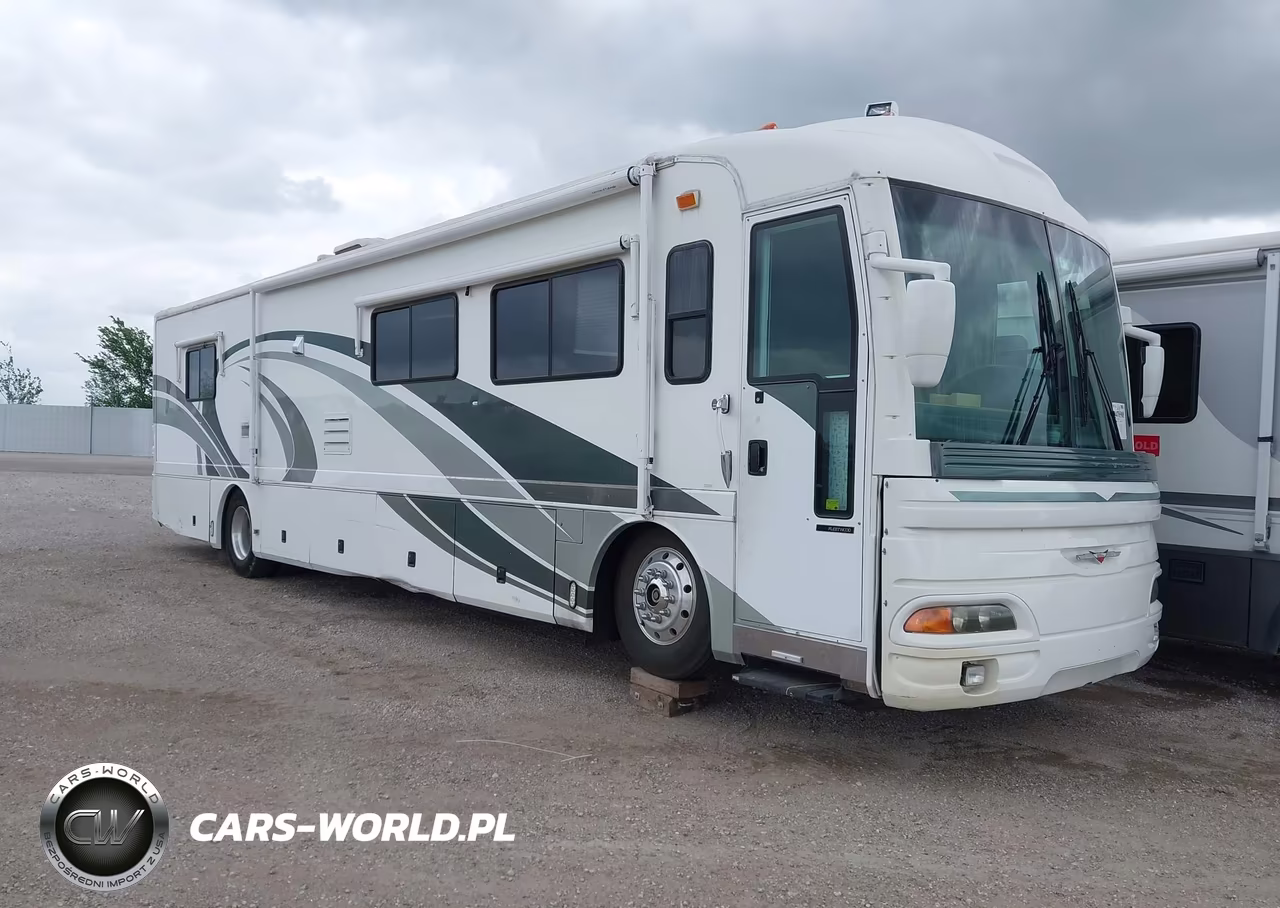 2001 Spartan Motors Motorhome 4Vz – zdjęcie 1 z 10