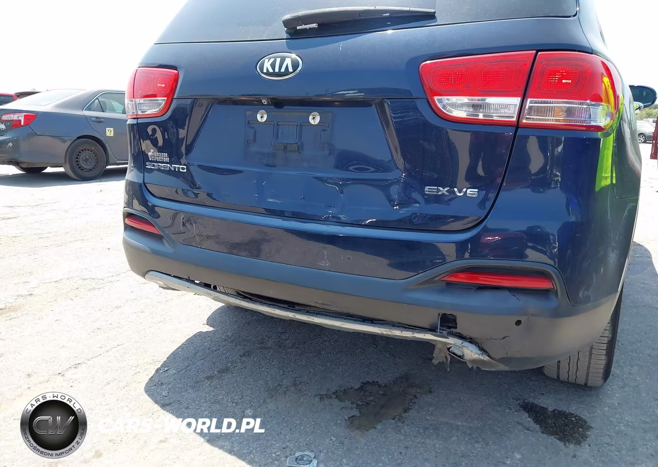 2016 Kia Sorento 3.3L Ex VIN:5XYPHDA57GG179294 - 6