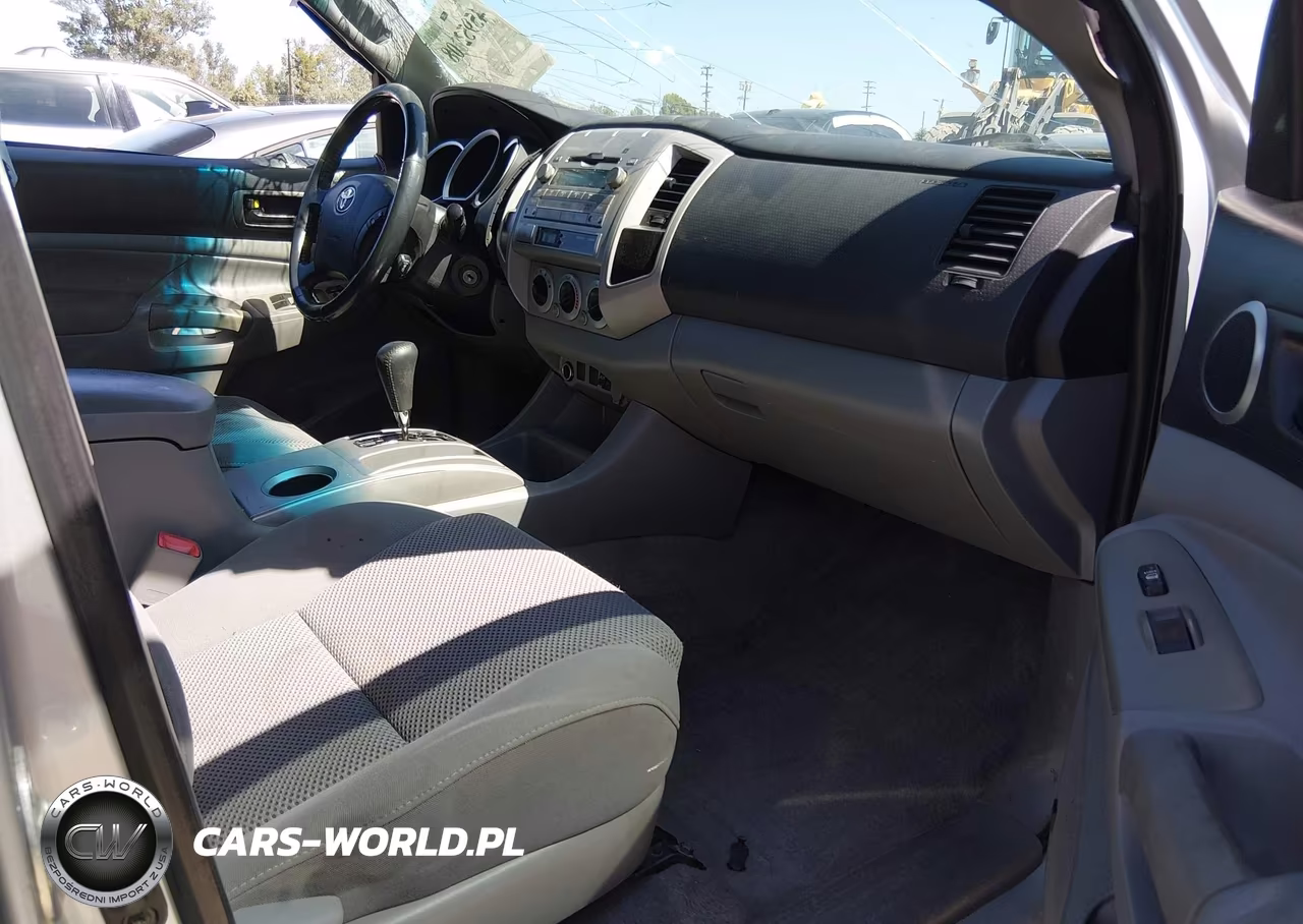 2011 Toyota Tacoma Prerunner V6 VIN:5TFJU4GN2BX002019 - 5