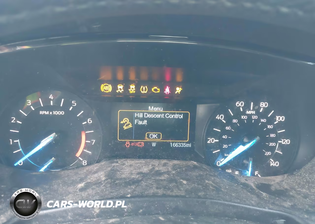 2018 Ford Explorer Xlt VIN:1FM5K8D88JGA34996 - 7