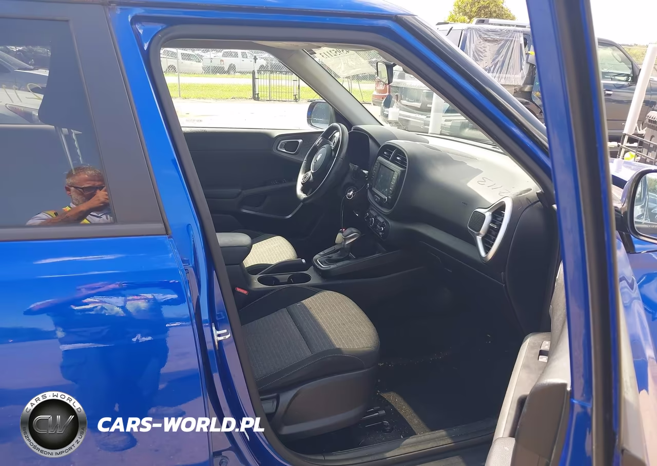 2021 Kia Soul Gt-Line VIN:KNDJ63AU6M7739215 - 5