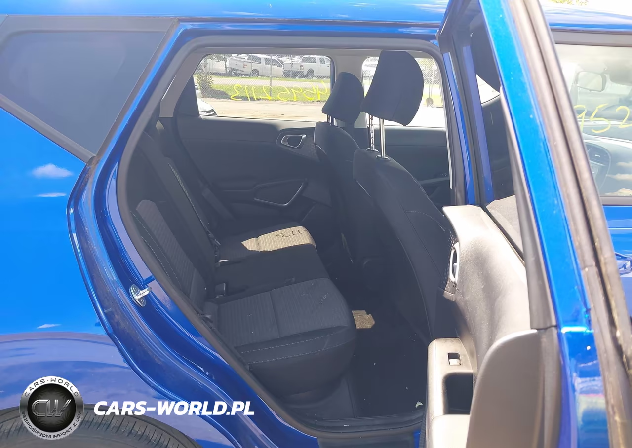 2021 Kia Soul Gt-Line VIN:KNDJ63AU6M7739215 - 8