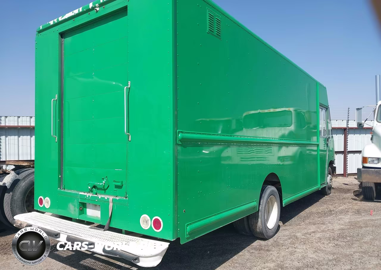2018 Ford F-59 Commercial Stripped VIN:1F65F5KY0J0A05773 - 4