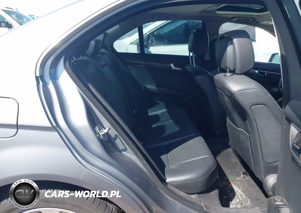 2012 Mercedes-Benz C 250 Luxury VIN:WDDGF4HB1CA598873 - 8