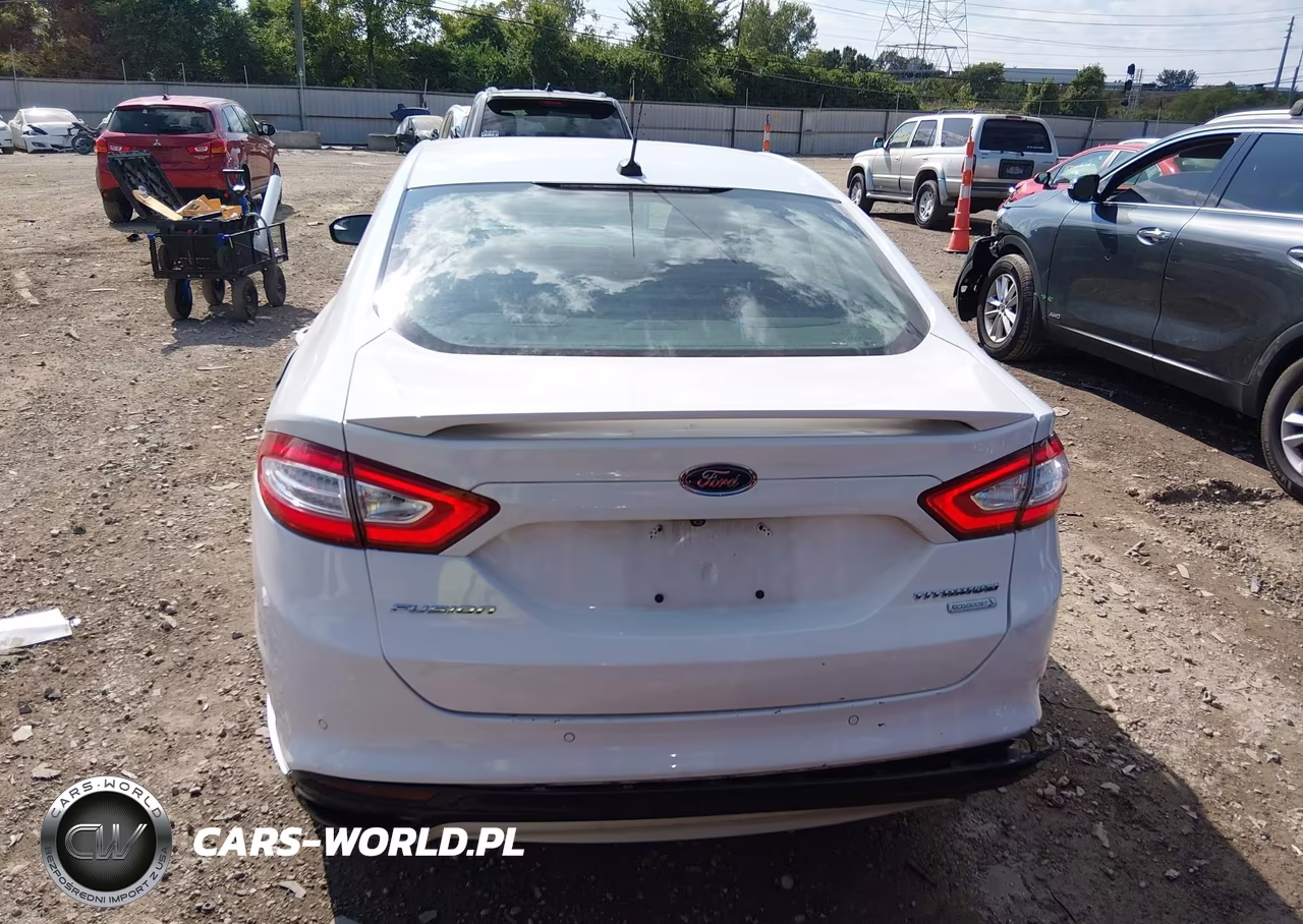 2013 Ford Fusion Titanium VIN:3FA6P0K92DR331806 - 16