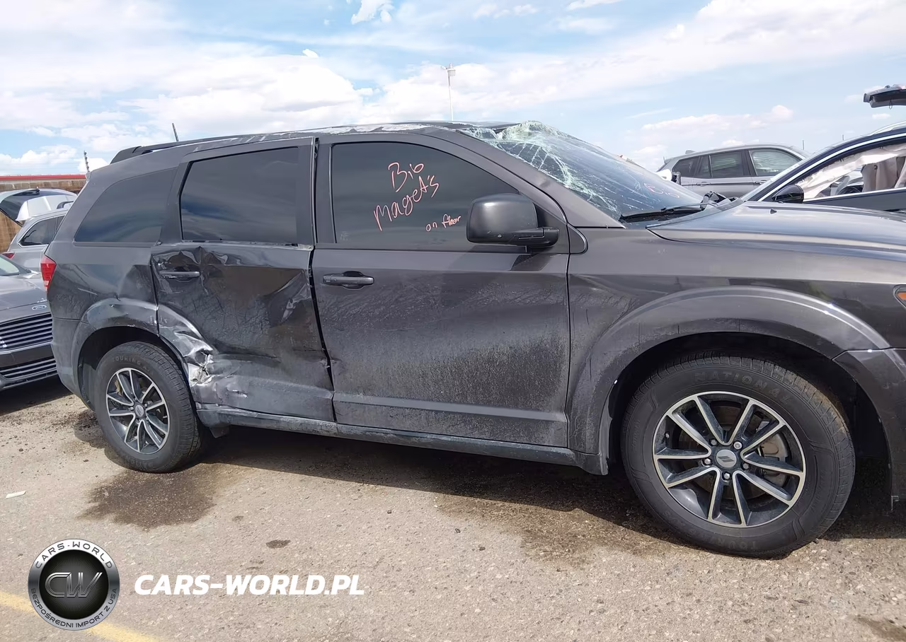 2018 Dodge Journey Se VIN:3C4PDCAB7JT496228 - 12