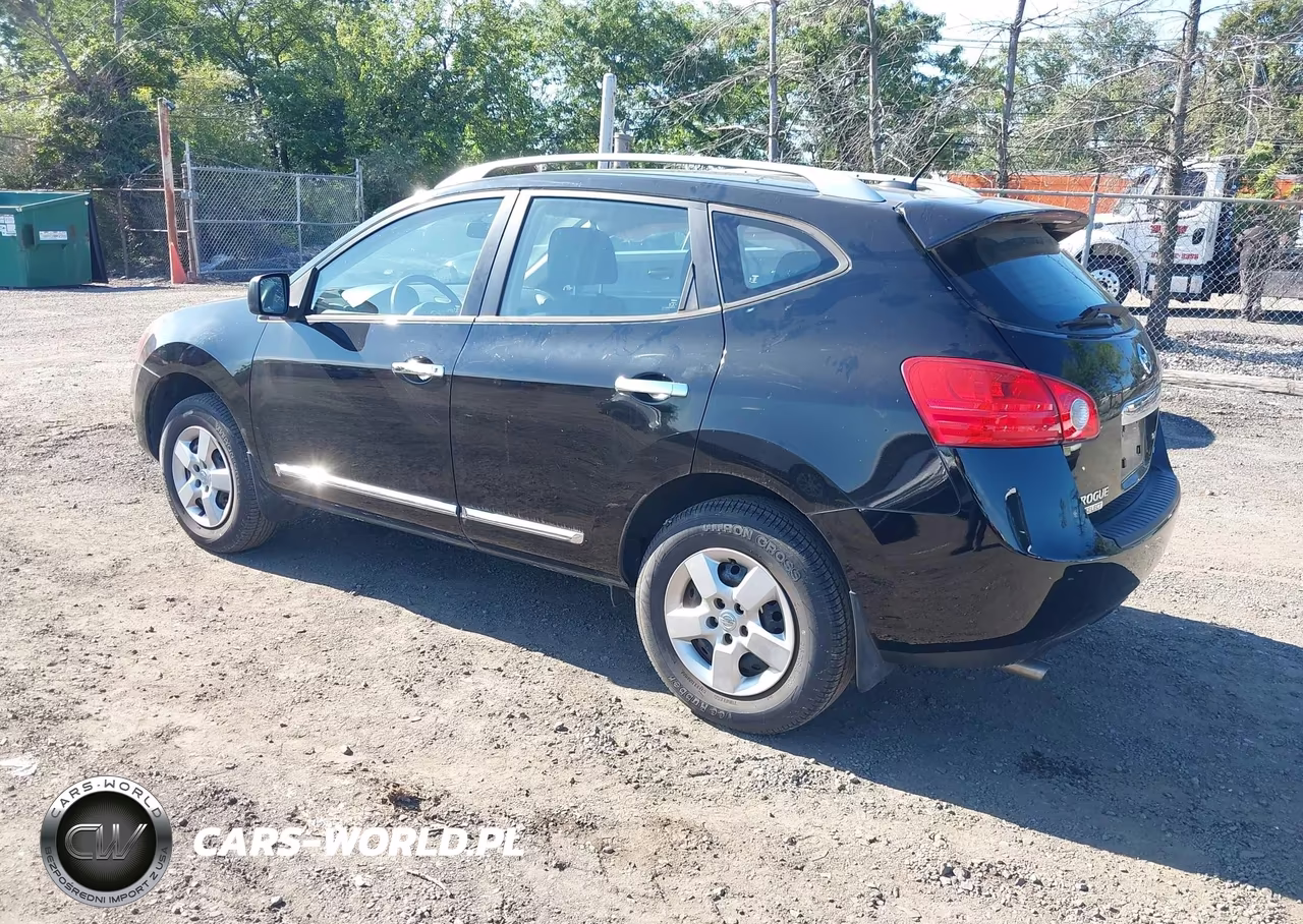 2014 Nissan Rogue Select S VIN:JN8AS5MV3EW719544 - 3