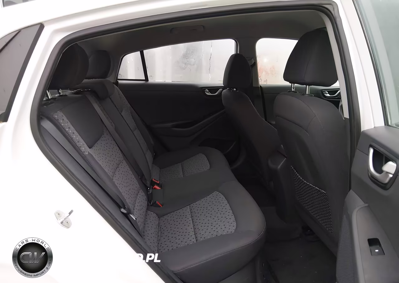 2018 Hyundai Ioniq Hybrid Blue VIN:KMHC65LC1JU100435 - 8