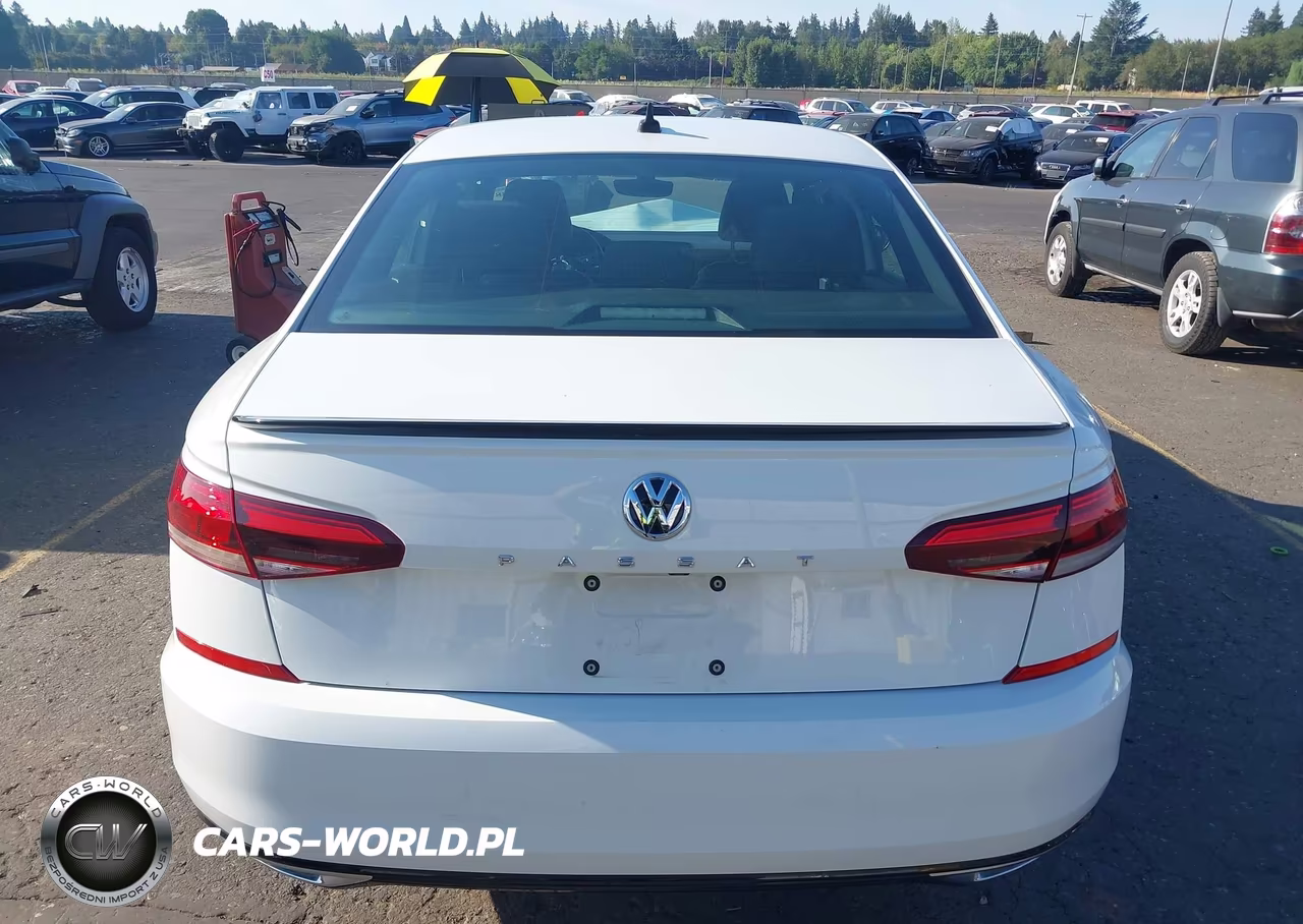 2021 Volkswagen Passat 2.0T R-Line VIN:1VWMA7A35MC009293 - 16