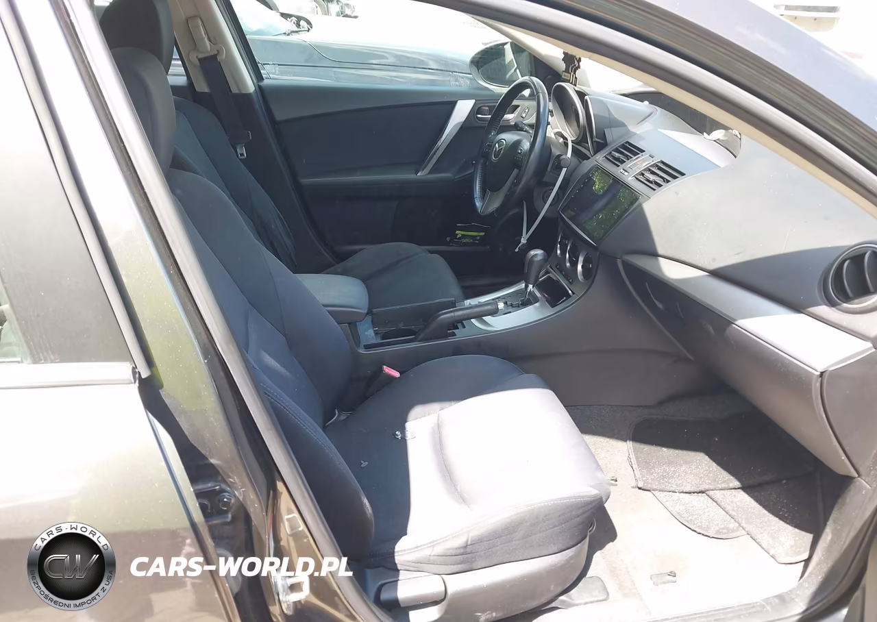 2011 Mazda Mazda3 S Sport VIN:JM1BL1U68B1482718 - 5