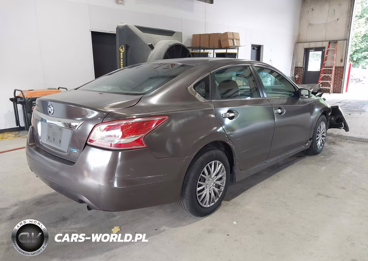 2013 Nissan Altima 2.5 VIN:1N4AL3AP6DC161763 - 4