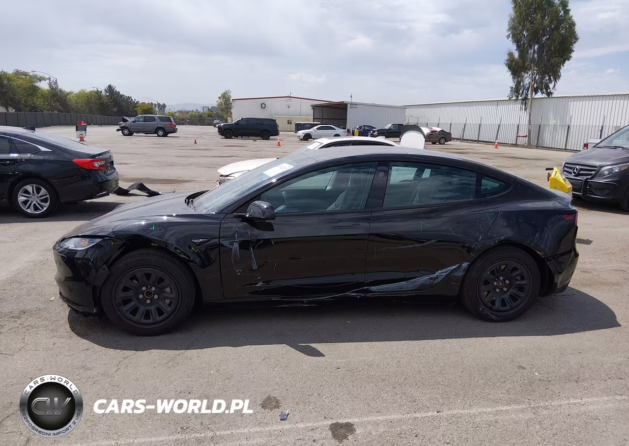 2025 Tesla Model 3 Long Range Rear-Wheel Drive-Standard Rear-Wheel Drive VIN:5YJ3E1EA7SF136751 - 15