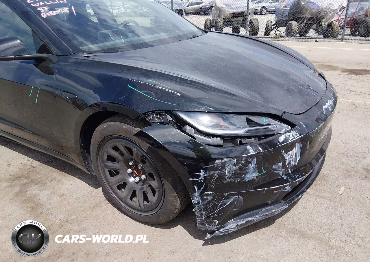 2025 Tesla Model 3 Long Range Rear-Wheel Drive-Standard Rear-Wheel Drive VIN:5YJ3E1EA7SF136751 - 20