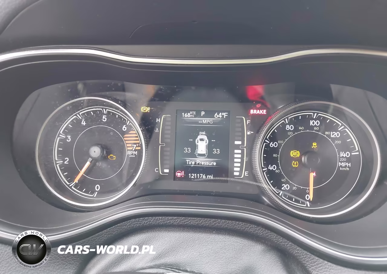 2019 Jeep Cherokee Latitude Fwd VIN:1C4PJLCB0KD220504 - 7