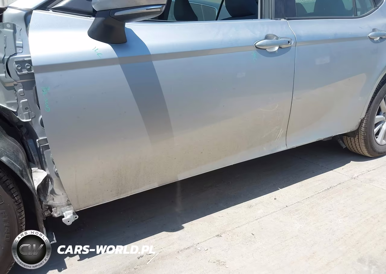 2026 Toyota Camry Le VIN:4T1DAACK4TU698137 - 21