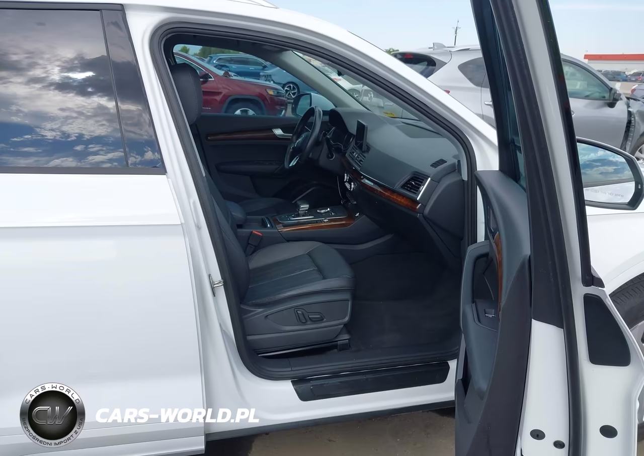 2018 Audi Q5 2.0T Premium-2.0T Tech Premium VIN:WA1ANAFY7J2011537 - 5