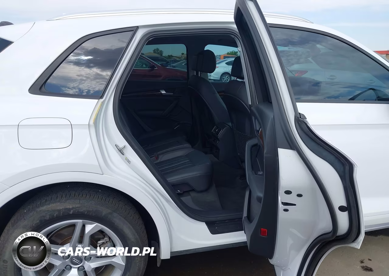 2018 Audi Q5 2.0T Premium-2.0T Tech Premium VIN:WA1ANAFY7J2011537 - 8