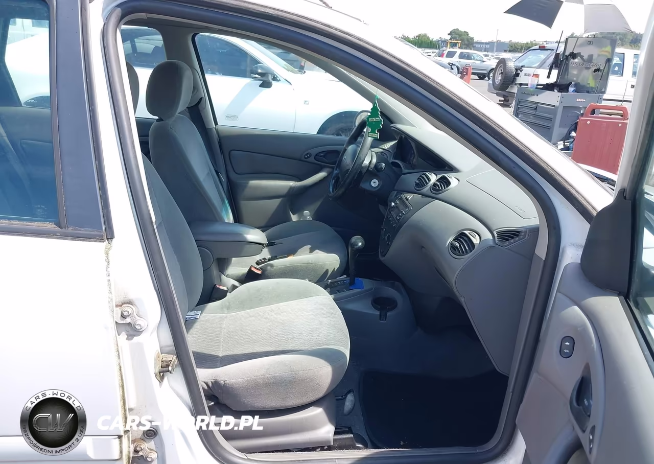 2000 Ford Focus Se VIN:1FAFP36P0YW206249 - 5