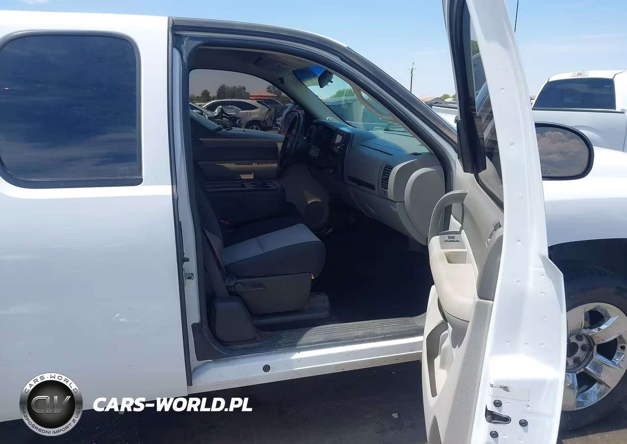 2008 Chevrolet Silverado 1500 Work Truck VIN:1GCEC19C08Z237871 - 5