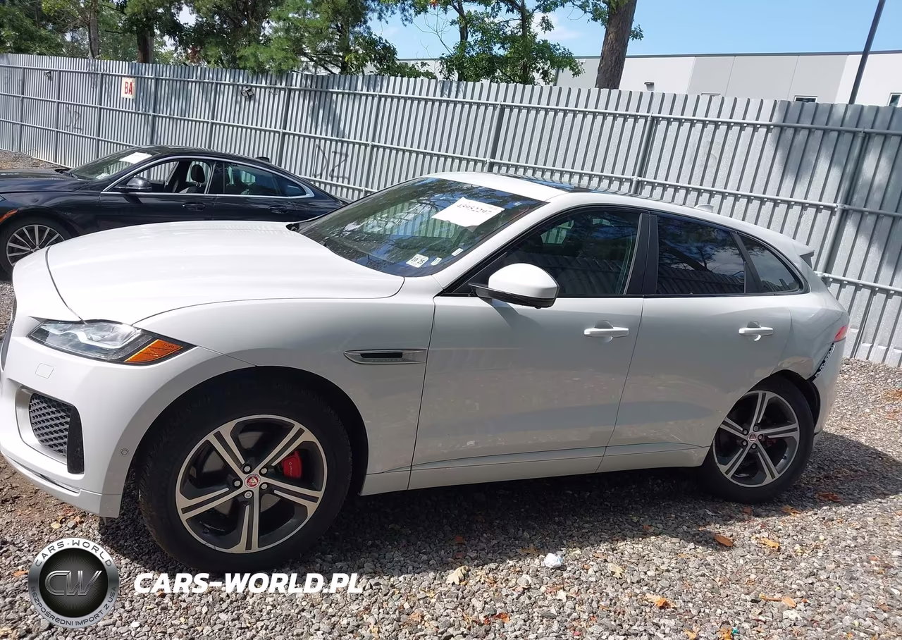 2017 Jaguar F-Pace S VIN:SADCM2BV9HA079507 - 14