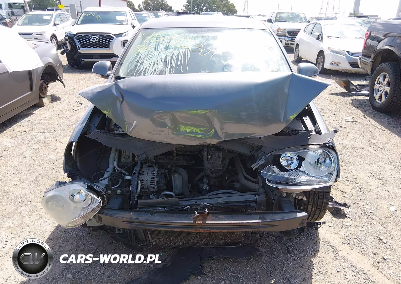 2010 Volkswagen Jetta S VIN:3VWJX7AJ8AM003627 - 13