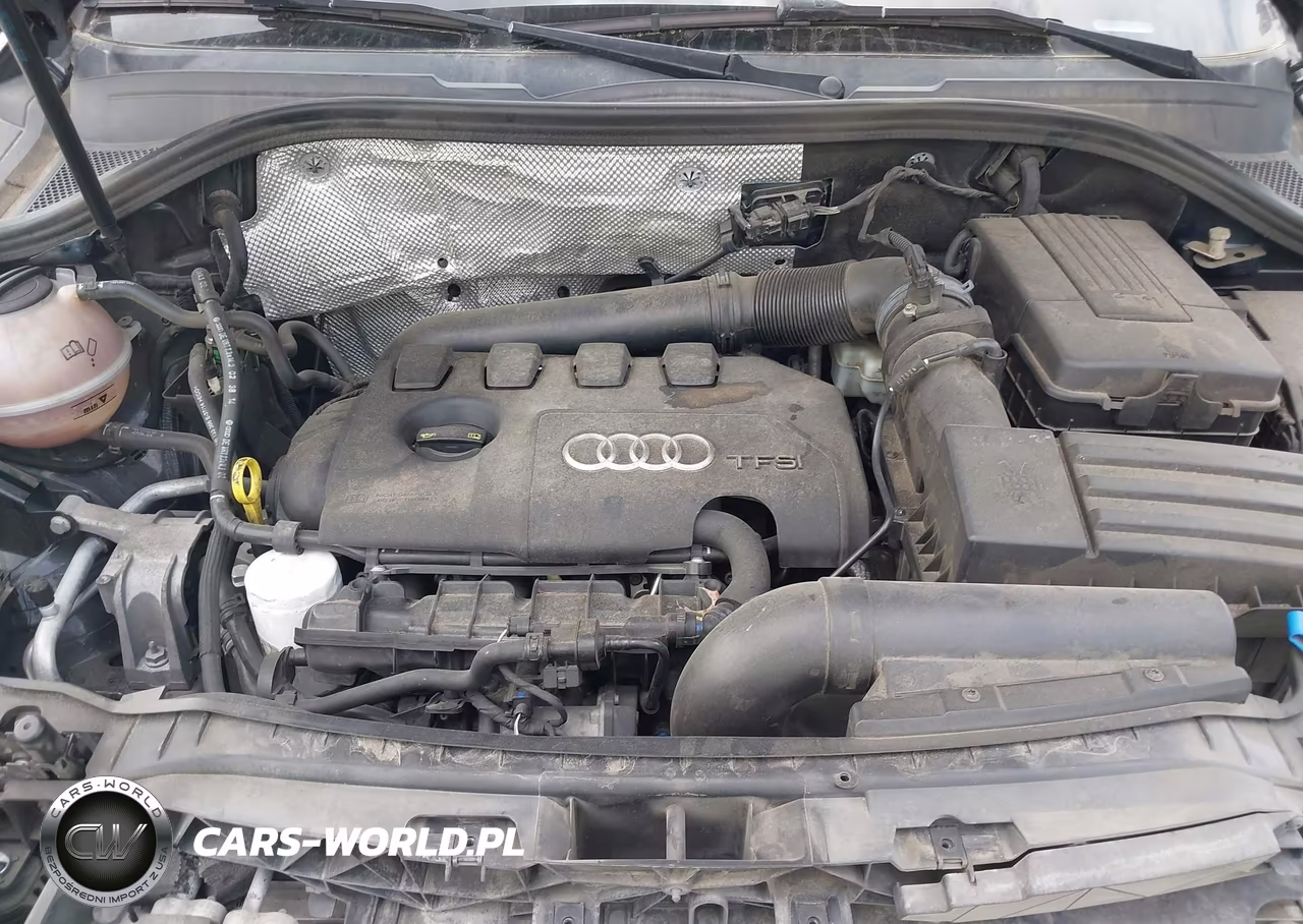 2015 Audi Q3 2.0T Premium Plus VIN:WA1GFCFS2FR006369 - 10
