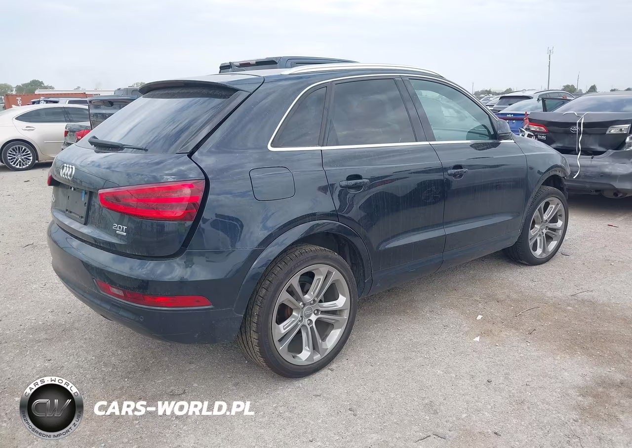 2015 Audi Q3 2.0T Premium Plus VIN:WA1GFCFS2FR006369 - 4